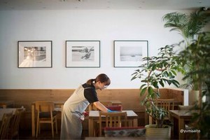 カフェが好き/ファッションが好きな方は必見！20～30代のスタッフが多数活躍中です。
シフト相談OK！フリーター大歓迎◎