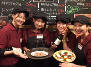 学生さん、フリーターさん、主婦(夫)さんが活躍中！2週間ごとのシフト制で自分の予定を大切にしながらバイトできます♪