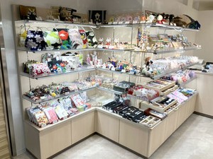 ◆未経験の方も大歓迎!!◆
安心・丁寧な研修サポートでバイトデビューにも◎
全店舗で利用可能なスタッフ特典・割引あり★