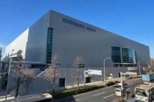 勤務地は新横浜にある横浜アリーナ♪
アリーナ専属でのスタッフ募集です◎
20代の大学生やフリーターが活躍中！