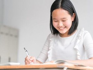 ≪同世代のバイト仲間も作れる！≫
勤務先は一都三県にあります！
かけもちも可能なのでご相談下さい◎