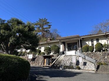 家族手当などの支給もあり！その他各種手当も整っています◎週休2日でお休み