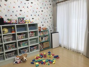 ≪チームワークも抜群♪≫
子どもたちの笑顔はもちろん、
スタッフも笑顔で働けるような環境作りを
しっかり取り組んでいます！