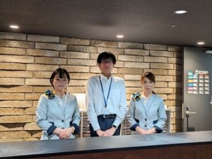 【枚方市総合文化芸術センター】
3種類のホールやギャラリーなどを備えた複合文化施設♪
音楽や芸術を支えるお仕事です★