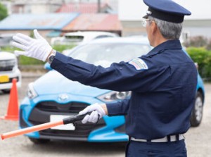 <業界最速!?日払いあり>
その日のうちに、コンビニATMなどで
お給料GETできます★
事務所による必要なし！