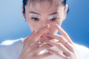 軽くてやわらかい錫（すず）を使った
シンプルで上品な錫ジュエリーブランド「NS by NOUSAKU」