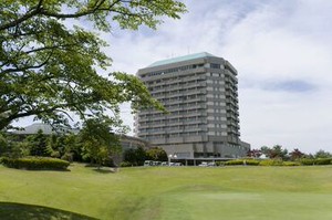 お客様に最高のおもてなしをお願いします♪
ホテルの顔にもなりえるフロントスタッフ―
チェックインや夜間のお客様対応をお任せ