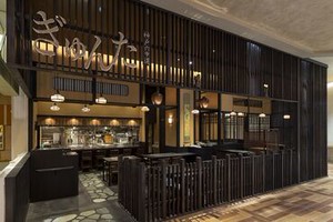 ＼落ち着いた雰囲気の店内／
制服もスタイリッシュで落ち着いて勤務◎
先輩スタッフもみんな優しくて出勤が楽しみに♪
