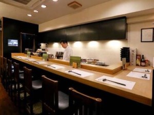 日本料理のホールスタッフ募集♪
週3~副業や家庭と両立◎