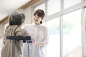 パートさんは主婦層・正社員は20代が多い職場です♪
幅広い年代が勤務していますが、
みんなで和気あいあいとした雰囲気です！