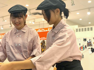 ■□ 嬉しい福利厚生 □■
美味しい各種メニューやスイーツ、フルーツなど…
ぜ～んぶスタッフ割でお得に食べれちゃいますよ♪
