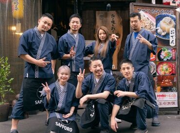★★今日も元気に営業中★★
もちろん飲食業未経験も大歓迎！
学生さん・フリーターさん大歓迎◎
まずは気軽にご応募ください