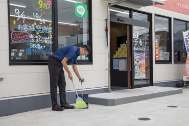 長く働くスタッフが多いのは、スタッフ同士の雰囲気がいいから！福利厚生も充実