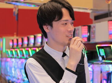 キレイな店内なので
安心して働けますよ★
玉箱運びもないので力仕事もなし！