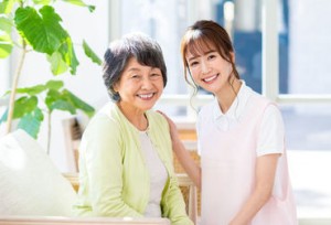 ≪資格を活かせる♪≫
無理なく働ける"日勤のみ"！
お子さんがいる方も安心◎
残業なしなのも嬉しいPOINT♪
※写真はイメージ