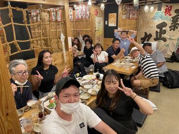 ＼友達と応募もOK／
友達と一緒に春からスタートできる！
学歴不問で気楽に応募できます♪
ネイル・ピアスもOKなレア求人です♪