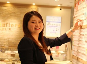 ＼オープニングスタッフ大募集／
ジュエリーショップ「ESTELLE(エステール)」での販売スタッフ大募集★