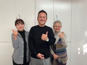 ＼◎シニア世代活躍中◎／
幅広い年齢層が活躍できる環境です♪
皆さまのご応募をお待ちしております！