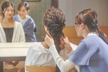 ≪安定して働ける環境≫
正社員登用も年2回実施！
産休・育休制度があるので、ライフスタイルが変わっても長く働けます♪