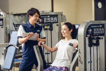 学生～主婦(夫)まで活躍中！スポーツ好きなら、楽しみながら働いてみませんか♪
お仕事は丁寧にお教えします◎