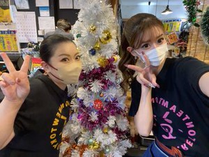オフィスビル内の居酒屋メンバー大募集♪
大学生・フリーター・主婦(夫)大歓迎★
シフトはお気軽にご相談ください＊