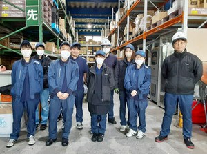 ＼ 私たちが皆さんを待っています／
若者からミドルシニアの方まで
幅広い年齢の方が活躍しています☆
女性スタッフも多数在籍！