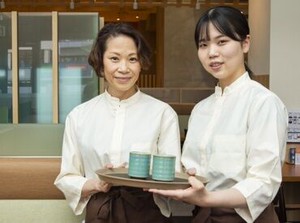 グループ各店で使える食事券毎月支給！
300円分×3枚を毎月アプリにて支給！
ご友人や家族とお得にお食事♪