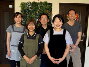 シフト柔軟対応◎
お気軽に相談ください☆

近隣の方が多数活躍中♪
家庭や生活リズムに合わせて無理なく働ける環境です！
