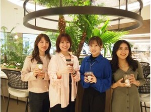 ＜こんな夢叶います♪＞
＊おしゃれを楽しみたい
＊未経験から事務ワーク
＊仲間と楽しくお仕事
＊定時退社、土日祝休みetc.