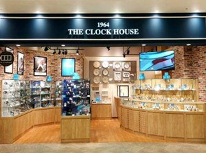 ＼気軽に入りやすい時計専門店♪／
自社オリジナルウォッチやメーカー商品も多数取り揃えています！