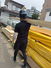 20～50代の男性スタッフ活躍中！
プライベート優先で、とにかくガッツリ稼ぎたい…など、
1人1人に合った働き方が可能です！