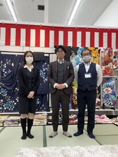 単発なのでサクッとお小遣いが欲しい方にオススメ！
しかも簡単なのに高収入♪
給料は即現金手渡し☆
経験や資格も必要ナシ！