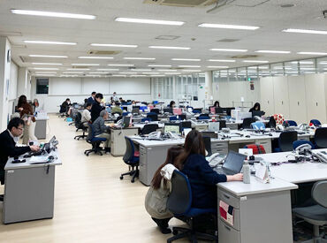 ＼オシャレ自由度MAX！！／
服装・髪型・髪色自由☆彡
ネイル・ピアス・ヒゲもOK◎