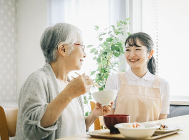 ＜資格を活かせる♪＞
資格に応じて給与アップ！
資格取得支援制度の利用も可◎
働きながらスキルが身につく！
※画像はイメージ