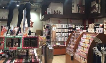 レッグウェアメーカー
Fukuske Outlet（フクスケアウトレット）