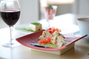 一冨士フードサービス株式会社では、社員食堂や保育園、病院などでの食事を提供しています♪