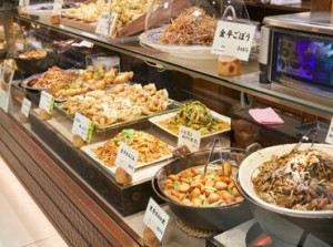 未経験からのスタートも大歓迎♪
丁寧な研修があり、周りのサポートも充実！
食べることが好きな方にもオススメのお仕事です。