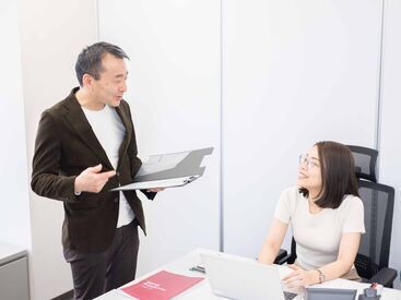 ＜安心のサポート体制＞
入所時、配属時の研修はもちろん、サポート体制もバッチリなので、ご安心くださいね！