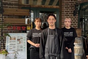 明るく優しいスタッフがたくさんの
初バイトに超おすすめの環境♪*
『楽しく働きたい！』という方はぜひ巴里食堂へ◎