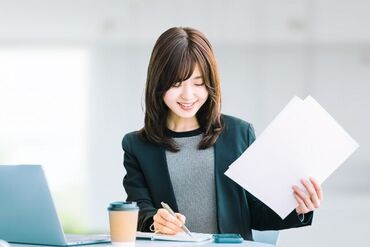 入力のみで簡単ですよ♪
タイピングができればOK！
少しでも興味がある方は、ぜひご応募ください！