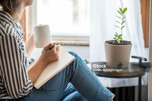 ﾟ*｡☆ ＮＥＷスタッフ募集 ☆。*ﾟ
1～2ヶ月の更新制のお仕事♪
シフト相談可能
即日勤務・フルタイム勤務ＯＫ