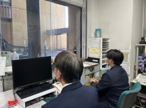 ＜福利厚生&サポート体制バッチリ＞
社員登用や資格取得支援など、
幅広い年齢層の方が働きやすい環境を整えています♪