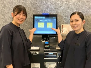 受付/精算機の稼働率は90%以上なので
初めての仕事に自信がなくてもOK♪