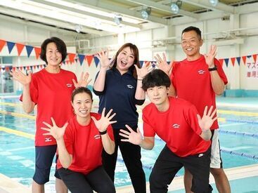 「水泳は学校の授業以来」
そんな方も大歓迎★
幼児コースなど
技術ではなく水に慣れるのが
目的のコースもあります♪