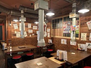 ＜巷で有名な焼肉店！＞
他県から噂を聞きつけていらっしゃるお客様も多いです！