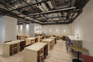 ＼一緒にスタートの仲間も♪／
短期OKのカフェSTAFF募集！
お友達と一緒に応募も、もちろんOK！
※画像はイメージ