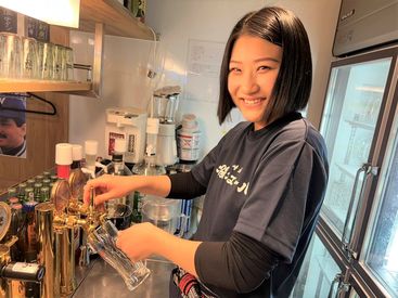 スタッフ同士、仲が良いのが自慢です！
ご飯を食べに行ったり、遊んだり★
スタッフもお店の雰囲気も、チームワーク抜群♪