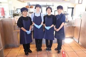 ＜本当に未経験さんでも大丈夫ッ！＞

タッチパネル式で楽々♪
マニュアル完備★だからこそ
分からないこともスグ確認できます◎
