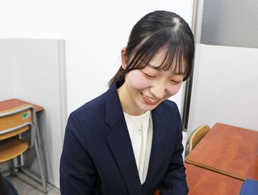 大学入学～卒業まで、
働き続けるスタッフも多いです！
子供たちの成長を
一緒に見守りましょう♪