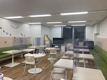 データ入力や電話対応がメインだから、難しいスキルは必要なし◎
未経験の方でも大歓迎です♪